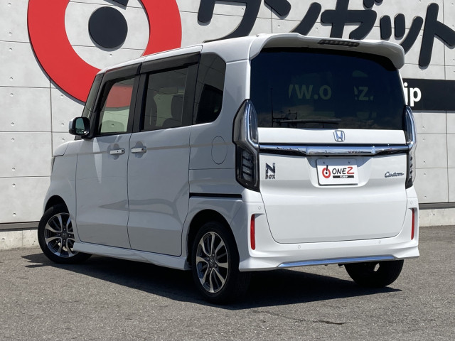 ホンダ Ｎ　ＢＯＸ カスタム ６６０ Ｌ R3年 (四国) 99