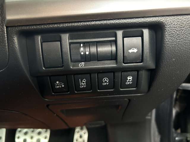 スバル レガシィＢ４ ２．５ リミテッド ４ＷＤ H27年 (関東) 99