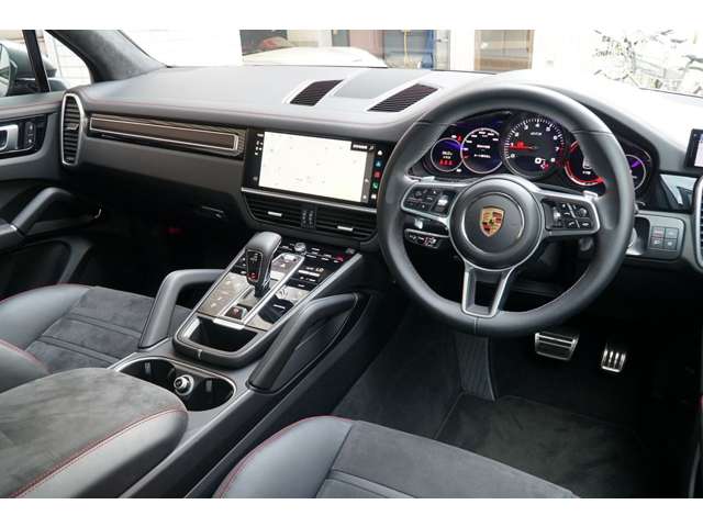 ポルシェ カイエン ＧＴＳ ティプトロニックＳ ４ＷＤ R4年 (関東) 99