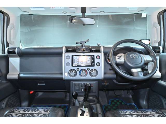 トヨタ ＦＪ　クルーザー ４．０ カラーパッケージ ４ＷＤ H29年 (関東) 99