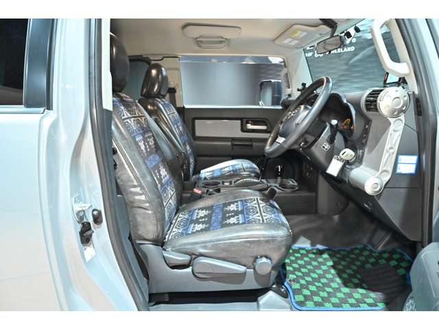 トヨタ ＦＪ　クルーザー ４．０ カラーパッケージ ４ＷＤ H29年 (関東) 99