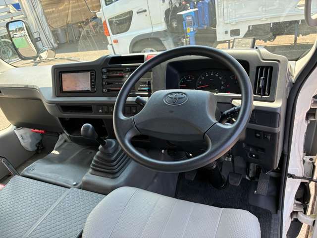 トヨタ コースター ４．０Ｄターボ H29年 (関東) 99