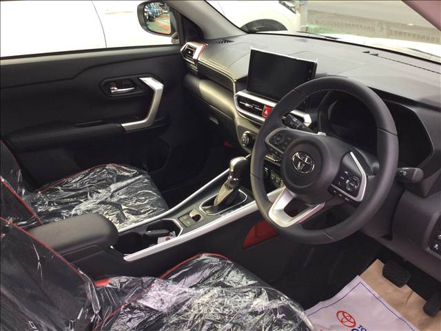 トヨタ ライズ　ハイブリッド ハイブリッド １．２ Ｚ R8年 (関東) 99