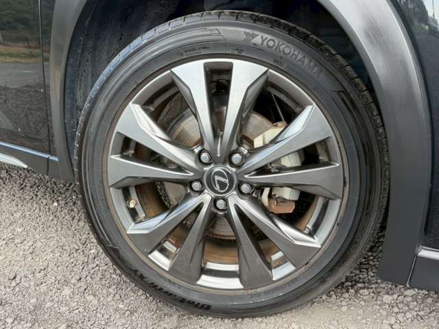 レクサス ＵＸ２５０ｈ ２５０Ｈ Ｆスポーツ ４ＷＤ R1年 (近畿) 99