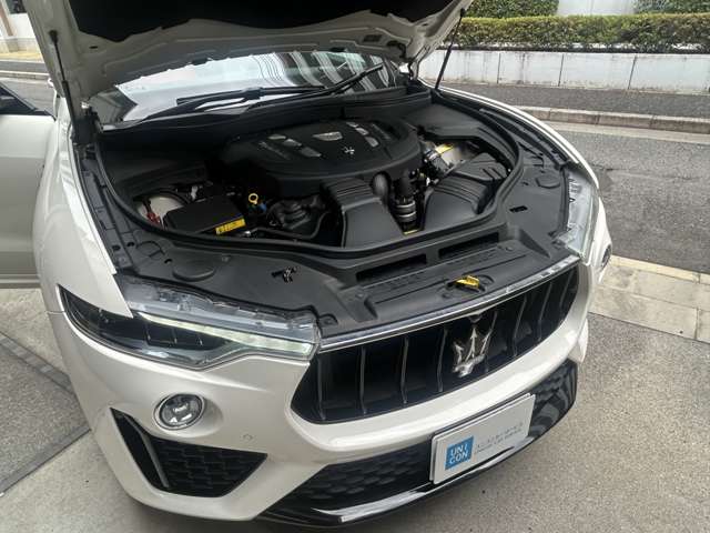 マセラティ レヴァンテ ディーゼル グランスポーツ ４ＷＤ R1年 (中国) 99