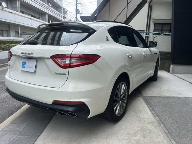 マセラティ レヴァンテ ディーゼル グランスポーツ ４ＷＤ R1年 (中国) 99