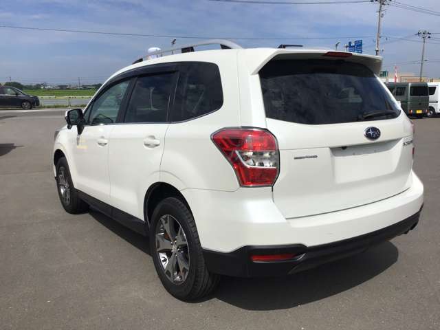 スバル フォレスター ２．０ エックスブレイク ４ＷＤ H26年 (東北) 99