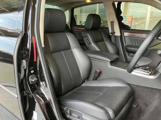 日産 フーガ ３．５ ３５０ＧＴ H20年 (近畿) 99