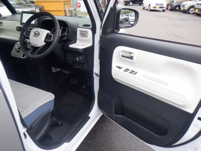ダイハツ ムーヴ　キャンバス ６６０ ストライプス Ｇ R7年 (東海) 99