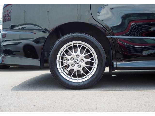 トヨタ ヴォクシー １．８ ハイブリッド ＺＳ 煌ＩＩＩ R3年 (東海) 99