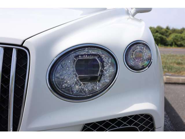 ベントレー ベンテイガ エクステンデッド ホイールベース アズール ４ＷＤ R5年 (東海) 99