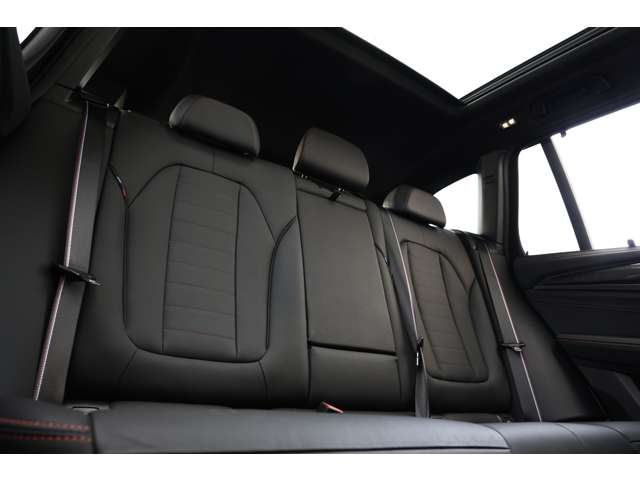 ＢＭＷ Ｘ３ Ｍ４０Ｄ ディーゼルターボ ４ＷＤ R4年 (東海) 99