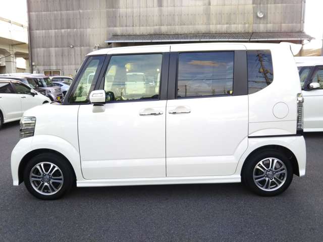 ホンダ Ｎ　ＢＯＸ ６６０ カスタムＧ ＳＳパッケージ H27年 (中国) 99