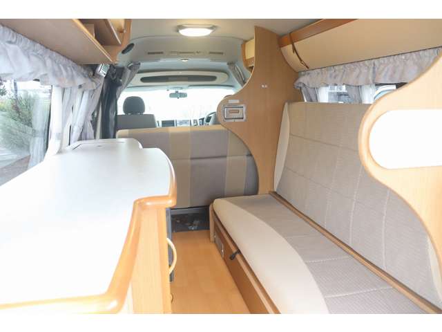 トヨタ ハイエースバン レクビィ H22年 (東海) 99
