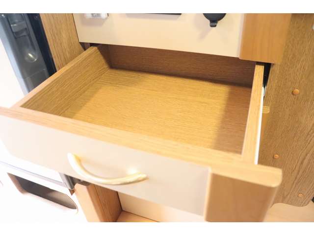トヨタ ハイエースバン レクビィ H22年 (東海) 99