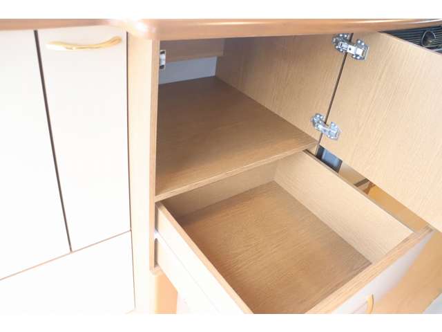 トヨタ ハイエースバン レクビィ H22年 (東海) 99