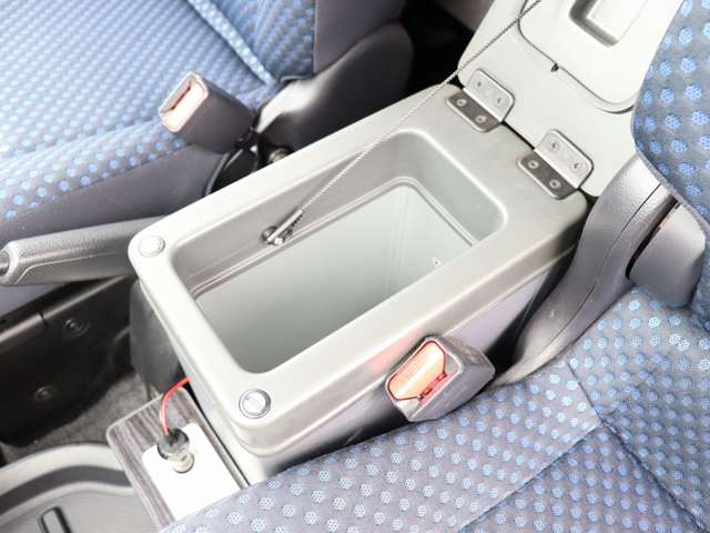 日産 ＮＶ２００バネット アネックス H23年 (東海) 99