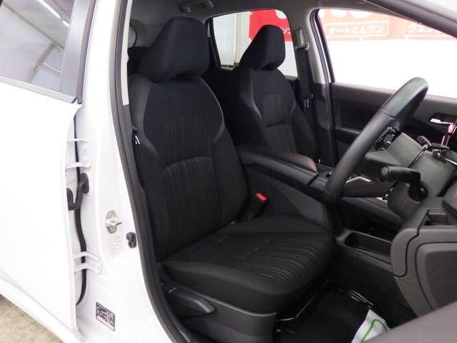 日産 ノート １．２ Ｘ ＦＯＵＲ ４ＷＤ R6年 (東北) 99