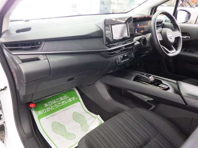 日産 ノート １．２ Ｘ ＦＯＵＲ ４ＷＤ R6年 (東北) 99