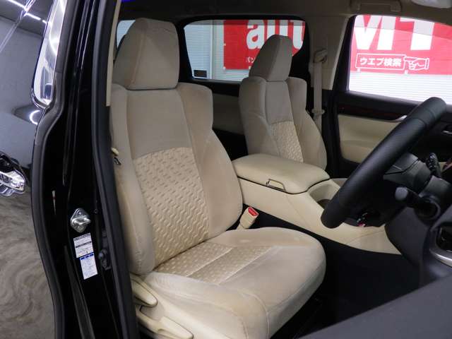 トヨタ アルファード　ハイブリッド ハイブリッド ２．５ Ｘ Ｅ－ＦＯＵＲ ４ＷＤ H27年 (東北) 99