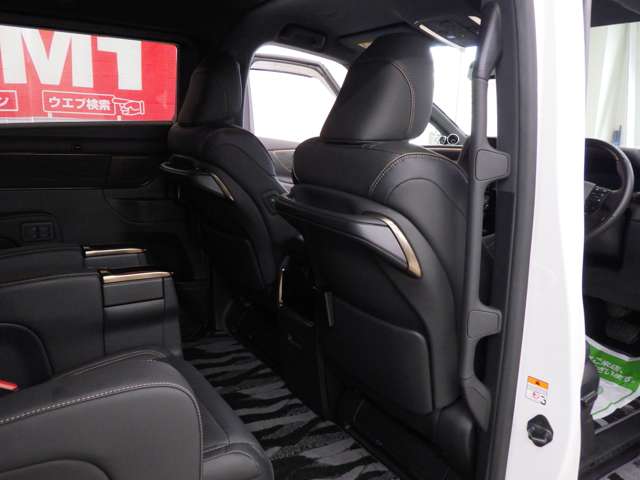 トヨタ アルファード　ハイブリッド ハイブリッド ２．５ Ｚ Ｅ－ＦＯＵＲ ４ＷＤ R7年 (東北) 99