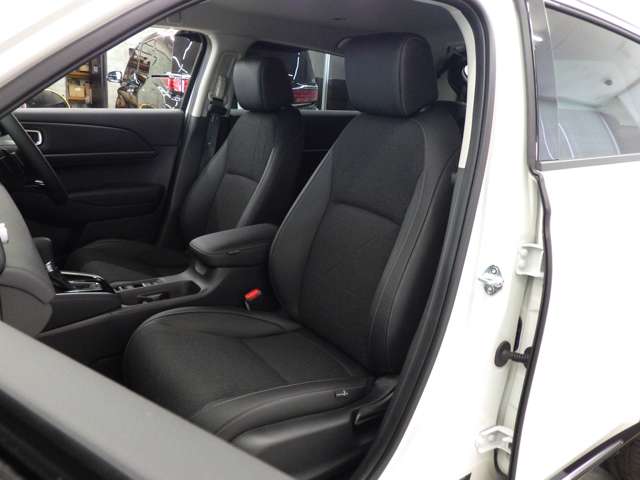 ホンダ ヴェゼル １．５ Ｅ：ＨＥＶ Ｚ ４ＷＤ R8年 (東北) 99