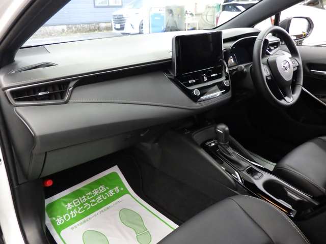 トヨタ カローラ　ツーリング　ハイブリッド １．８ ハイブリッド ＷＸＢ Ｅ－ＦＯＵＲ ４ＷＤ R7年 (東北) 99