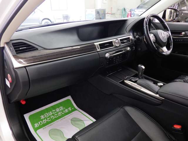 レクサス ＧＳハイブリッド ３００Ｈ バージョンＬ H28年 (東北) 99