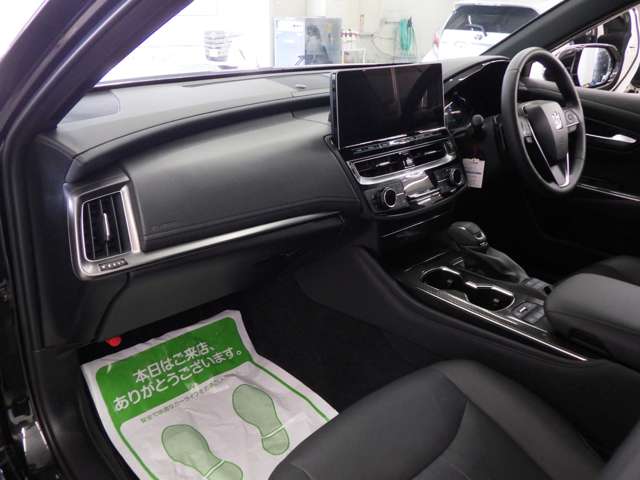 トヨタ クラウン　ハイブリッド ハイブリッド ２．５ ＲＳ アドバンス ＦＯＵＲ ４ＷＤ R3年 (東北) 99