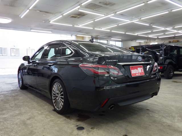 トヨタ クラウン　ハイブリッド ハイブリッド ２．５ Ｇ ＦＯＵＲ ４ＷＤ R3年 (東北) 99