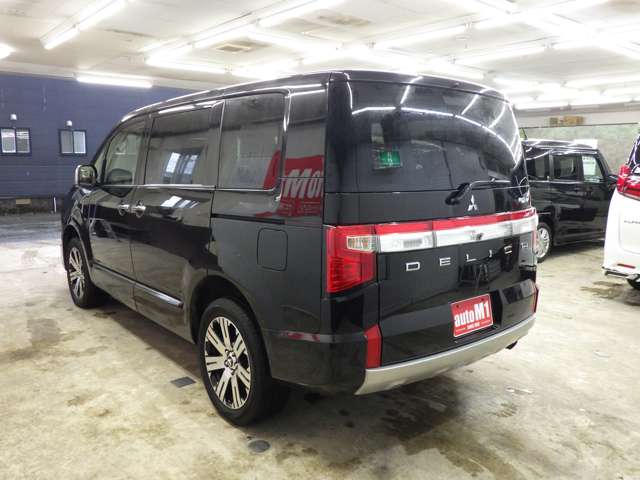 三菱 デリカ　Ｄ：５ ２．２ Ｐ ディーゼルターボ ４ＷＤ R5年 (東北) 99