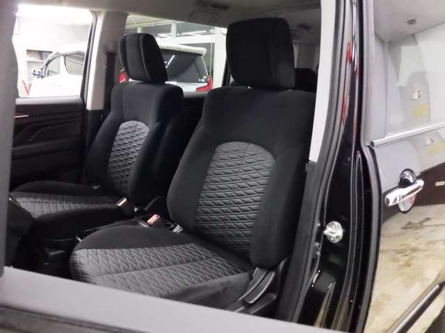 三菱 デリカ　Ｄ：５ ２．２ Ｐ ディーゼルターボ ４ＷＤ R5年 (東北) 99