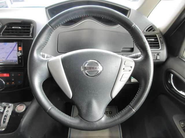 日産 セレナ ２．０ ハイウェイスター Ｖセレクション＋ＳＡＦＥＴＹ Ｓ－ＨＹＢＲＩＤ アドバンストセーフティ ＰＫＧ H27年 () 99