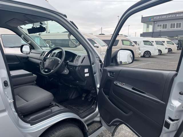 トヨタ ハイエースバン ＲＶランド H26年 (関東) 99