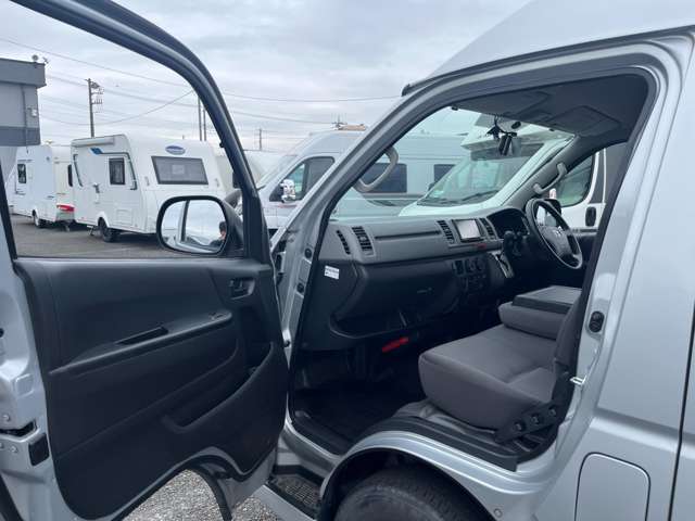 トヨタ ハイエースバン ＲＶランド H26年 (関東) 99