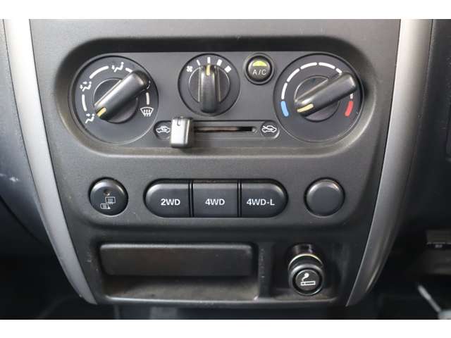 スズキ ジムニー ６６０ ＸＣ ４ＷＤ H17年 (四国) 99