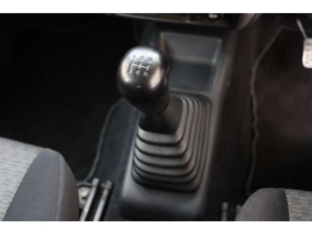 スズキ ジムニー ６６０ ＸＣ ４ＷＤ H17年 (四国) 99