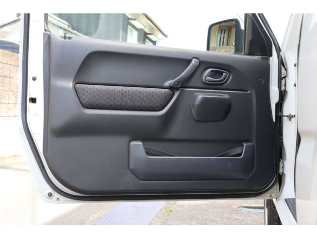 スズキ ジムニー ６６０ ＸＣ ４ＷＤ H17年 (四国) 99