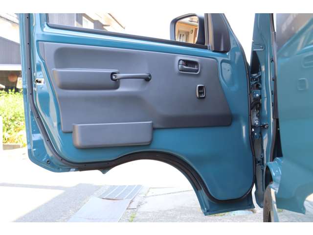 スズキ キャリイトラック ６６０ スーパーキャリイ Ｘリミテッド ３方開 ４ＷＤ R7年 (四国) 99