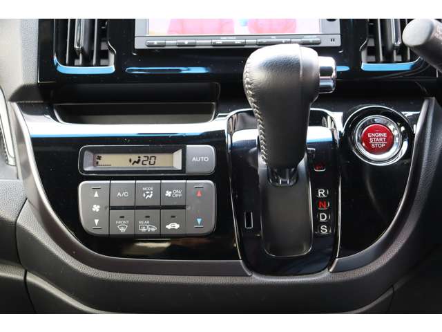 ホンダ Ｎ−ＷＧＮ ６６０ カスタムＧ ターボパッケージ ４ＷＤ H29年 (四国) 99
