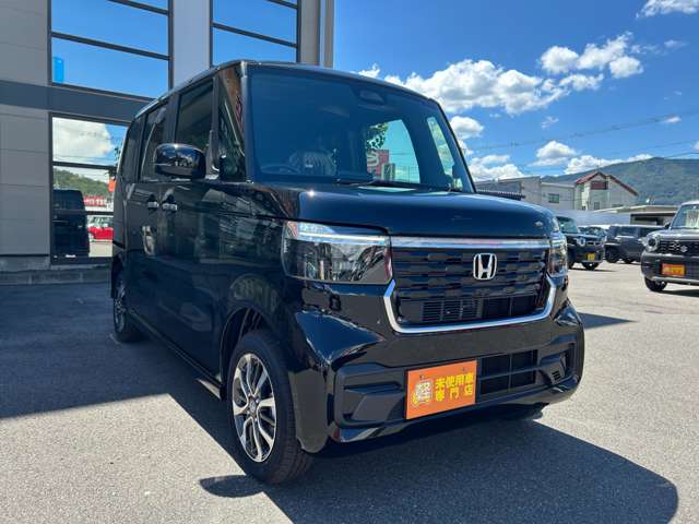 ホンダ Ｎ　ＢＯＸ カスタム ６６０ ４ＷＤ R8年 () 99
