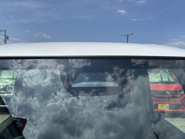 ホンダ Ｎ　ＢＯＸ カスタム ６６０ ４ＷＤ R8年 () 99