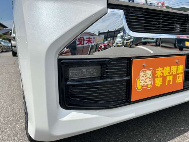 ホンダ Ｎ　ＢＯＸ カスタム ６６０ ４ＷＤ R8年 () 99