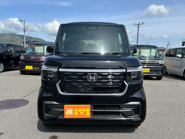 ホンダ Ｎ　ＢＯＸ カスタム ６６０ R8年 () 99