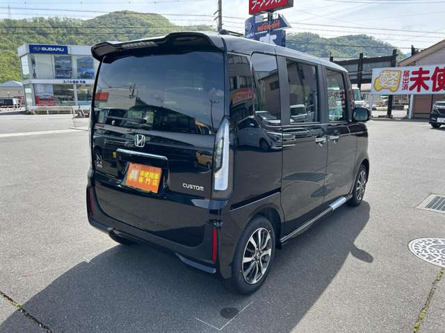 ホンダ Ｎ　ＢＯＸ カスタム ６６０ R8年 () 99