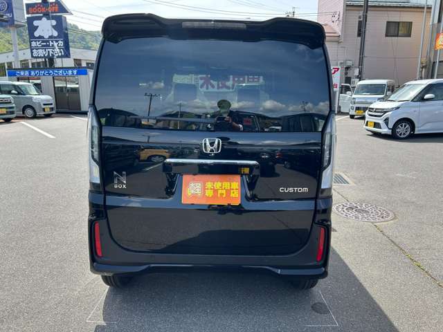 ホンダ Ｎ　ＢＯＸ カスタム ６６０ R8年 () 99