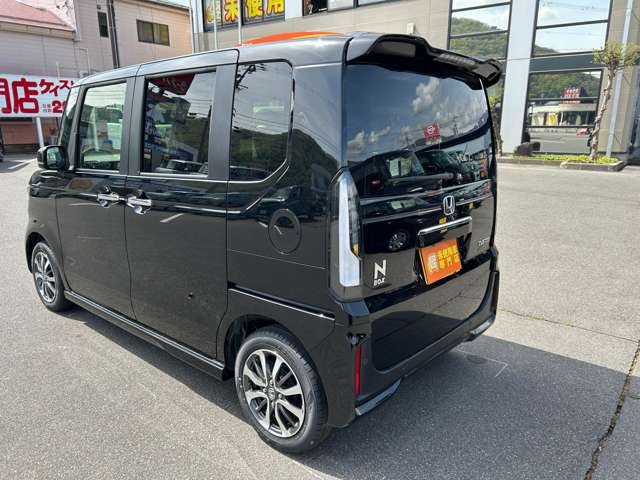 ホンダ Ｎ　ＢＯＸ カスタム ６６０ R8年 () 99