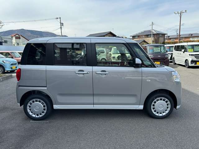ダイハツ ムーヴ　キャンバス ６６０ ストライプス Ｘ ４ＷＤ R8年 () 99