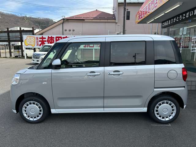 ダイハツ ムーヴ　キャンバス ６６０ ストライプス Ｘ ４ＷＤ R8年 () 99