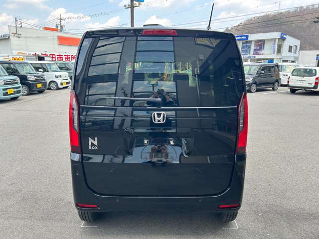 ホンダ Ｎ　ＢＯＸ ６６０ ４ＷＤ R8年 () 99